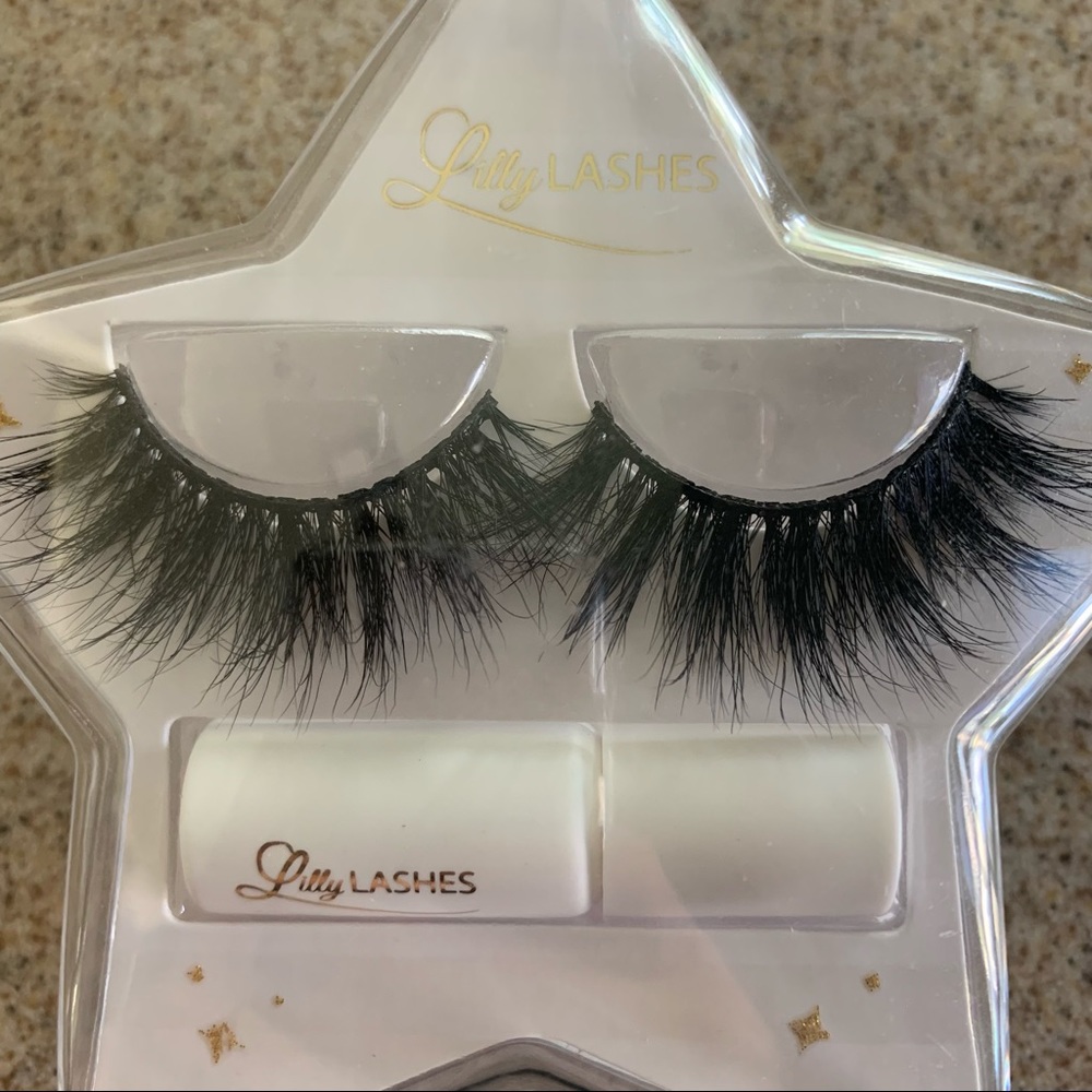 NWT Lilly Lashes 3D Mink False Eyelashes - Miami